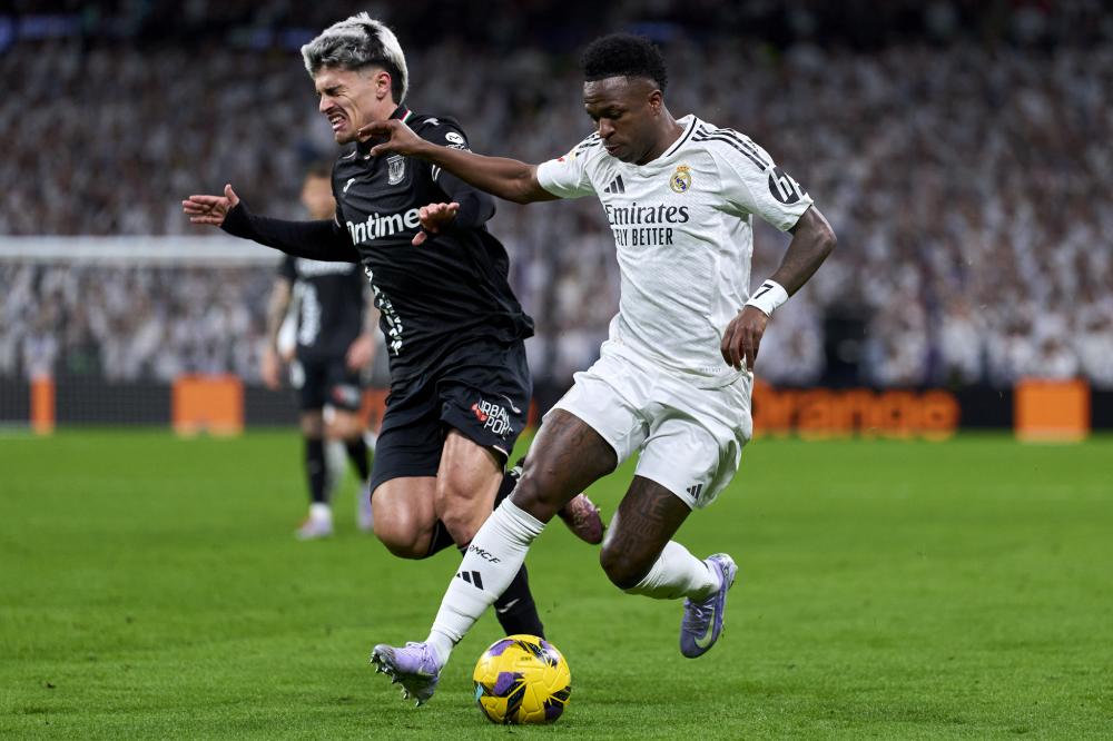 的混乱中稳 的混乱中稳